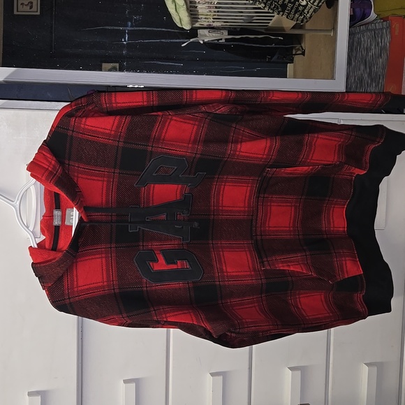 GAP Red Plaid Men's Hoodie NWOT - Picture 2 of 4